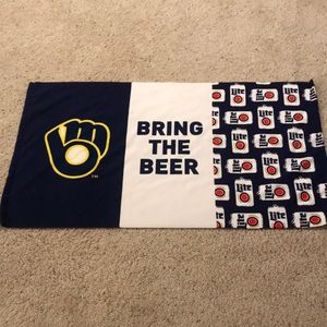 Milwaukee Brewers towel